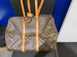 ”鉄人広場”もＬＶヴィトン も熱く燃えている長田区周辺です。