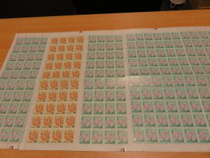 100枚シートの切手の お買取りしました。