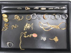 貴金属 青森 買取