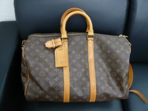 箕面買取ヴィトンボストン