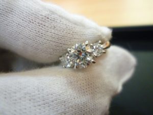 1ctダイヤモンドお買取しました。愛知県大吉イトーヨーカドー犬山キャスタ店