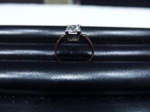 横浜市中区でダイヤ買取なら買取専門店 大吉 カトレヤプラザ伊勢佐木店。