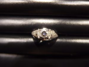 横浜市中区でダイヤ買取なら買取専門店 大吉 カトレヤプラザ伊勢佐木店。