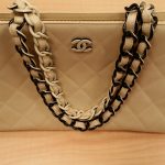 シャネルバッグの映像です。