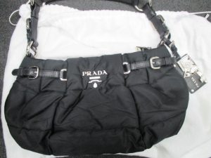 清和台のお客様よりプラダを買取!大吉キッピーモール三田店です!
