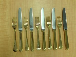 カトラリーセットも買取している、札幌中央区の大吉円山公園店です。