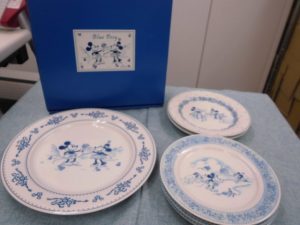 食器の買取に自信のある天満の大吉天神橋筋商店街店!!