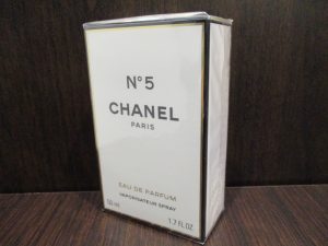 大吉サニーサイドモール小倉店で買取りましたCHANEL(シャネル)の香水の画像です
