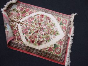 ペルシャ絨毯　買取　青森