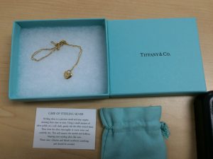 ティファニー ゴールドネックレス ロックハートロック