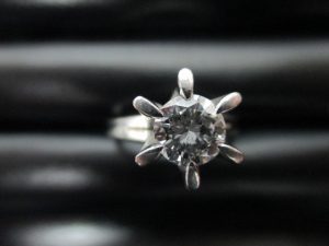 能勢町のお客様にダイヤモンドを売却いただきました、買取専門店大吉!