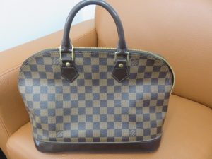 LVダミエ アルマ バッグをお買取りさせて頂きました。