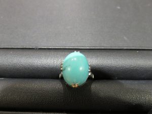 只今大吉東急プラザ新長田店では色石のリングのお買取りがにんき