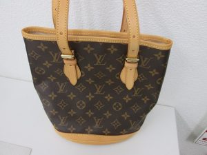 ルイヴィトンモノグラム バケットPMのお買取は大吉上福岡店にお任せください!
