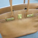 ブランド品の買取なら市川市大吉本八幡店