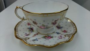 カップ&ソーサ―を買取ります！大吉グラード伊集院店です。