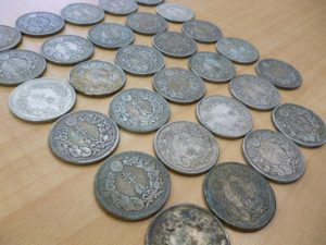 古銭の買取いたします。買取専門店大吉ゆめタウン中津店です。