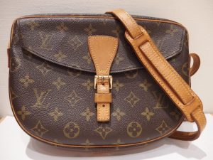 ブランドバッグの買取なら横浜市中区の買取専門店 大吉 カトレヤプラザ伊勢佐木店。