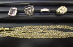 松戸市のお客様から貴金属を大量にお買取りしました！