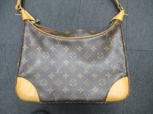 ブランドのバッグを売るなら三田駅前の大吉へ!