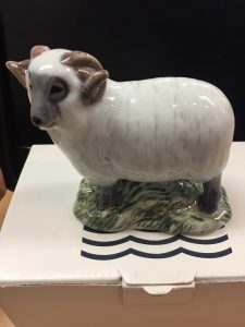 コペンハーゲンの置物を買い取りました！大吉前宇山公園店