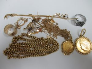 金、プラチナ相場高値安定で高価買取!大吉グラード伊集院店です