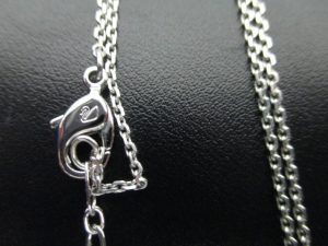 スワロフスキーの買取も三田駅前の大吉へ!