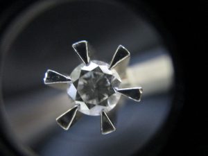 ダイヤ買取率UP!大吉グラード伊集院店です