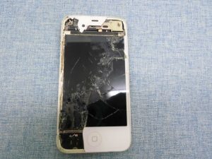 皆さまこんにちは！ ウィッグのお買取りは、天神橋筋商店街へ  大阪市北区天神橋4-8-22 フリーダイヤル :0120-38-3467TEL :06-6356-3467 Mail :tenjinbashisuji@kaitori-daikichi.jp    ＊＊＊＊＊＊＊＊＊＊＊＊＊＊＊＊＊＊＊＊＊＊＊＊＊  ■ 出張お買取り 強化月間 ■  今月も出張お買取りをドンドンしちゃいます。  「お店まで持って行くのが大変！」「沢山あるので家で 査定をしてほしい」「近くに買取店がない！」そんな 時は、買取り専門店 大吉 天神橋筋商店街店へ～  ＊＊＊＊＊＊＊＊＊＊＊＊＊＊＊＊＊＊＊＊＊＊＊＊＊      皆さまこんにちは。  先日、ウィッグのお買取りを致しました！！    ウィッグのお買取り致しました！天満の大吉天神橋筋商店街店      初めてウィッグをお買取り致しました。  ありがとうございます！！  レディース物は昔に流行った時に被った事はありましたが、メンズ物は初めてです！(笑)      ウィッグをお持ちの方は買取専門店 大吉 天神橋筋商店街店にお持ちください。  他店でウィッグを断られた方は居ませんか？  買取専門店 大吉 天神橋筋商店街店にお持ちいただければ、しっかり査定致しますので、是非お越しください。  もちろん画像のようなメンズ物だけでなく、レディースのウィッグもお買取りしております！！  天満の大吉天神橋筋商店街店でお待ちしております。    ウィッグ高価買取致します！！天満の大吉天神橋筋商店街店！！        facebookはじめました　⇒　こちら  LINE@はじまました。  友達追加で「ボックスティシュ 1箱プレゼント」  月1回お得な情報をLINEでお届けします！  line%e3%83%81%e3%83%a9%e3%82%b7  JR環状線 天満駅すぐ近く  サブちゃん（北島三郎）像の向かい側  青い看板が目印　天神橋筋商店街の買取専門店 大吉  住所 :大阪市北区天神橋4-8-22（サブちゃん像の向かい側） フリーダイヤル :0120-38-3467  TEL :06-6356-3467  FAX :06-6940-0480  Mail :tenjinbashisuji@kaitori-daikichi.jp