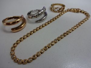 金・貴金属の高価 買取は大吉 調布店にお任せ!