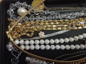 アクセサリーの買取りなら三田駅前の大吉へ！