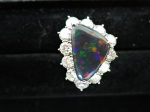 ブラックオパール　大吉今里店