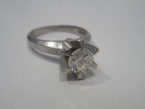 1ctの大粒ダイヤならお任せを!買取なら大吉ミレニアシティ岩出店♪1ctの大粒ダイヤならお任せを!買取なら大吉ミレニアシティ岩出店♪