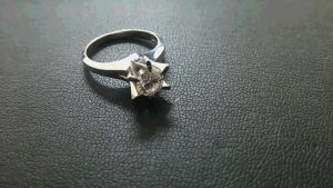 ダイヤモンドの買取は買取専門店大吉イズミヤ門真店へお任せ下さい！