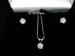 ダイヤ,買取,沖縄,北谷