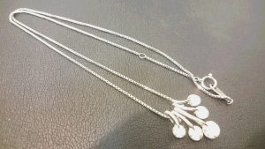 ダイヤモンド付ネックレスをお買取り!買取専門店 大吉 イオンタウン仙台泉大沢店です。