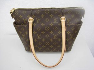 茅ヶ崎にお住まいのお客様からブランド品を買取りしています。