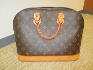 Vuitton　買取　下曽根