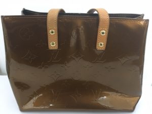 ノースポートモール付近にお住いのお客様からブランド品シャネルのヴェルニを買取りしています。｜大吉センター北店