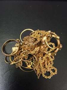 高価買取の大吉　横須賀中央店に金をお売りください！！