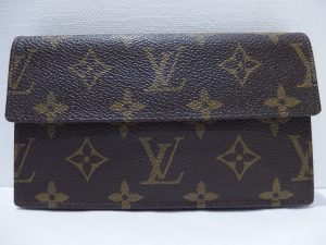 ブランド財布を売るなら横浜市中区の買取専門店 大吉 カトレヤプラザ伊勢佐木店。