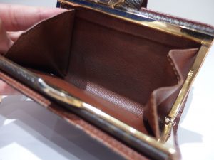 ブランド財布を売るなら横浜市中区の買取専門店 大吉 カトレヤプラザ伊勢佐木店。