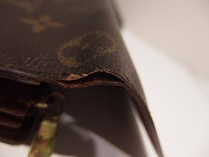 ブランド財布を売るなら横浜市中区の買取専門店 大吉 カトレヤプラザ伊勢佐木店。