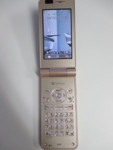 ガラケーお買取りしました!日置市の大吉グラード伊集院店です