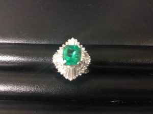 %e3%82%a8%e3%83%a1%e3%83%a9%e3%83%ab%e3%83%89