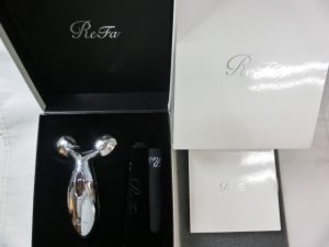 ReFaの美顔器をお買取り致しました大吉鶴見店です。
