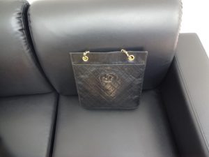 買取専門店　大吉　JR八尾店でシャネル（チェーンショルダー）買取ました。