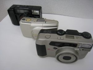 茅ヶ崎にお住まいのお客様よりたくさんのカメラを買取しました。地域No.1高価買取宣言中!