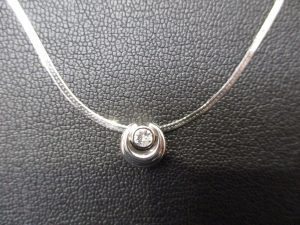 大吉サニーサイドモール小倉店で買取りましたダイヤ ネックレスの画像です