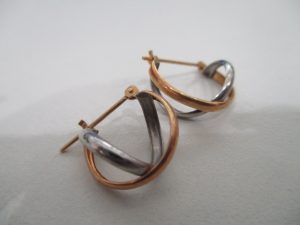 金・プラチナの買取は買取専門店 大吉松江店にお任せください!!